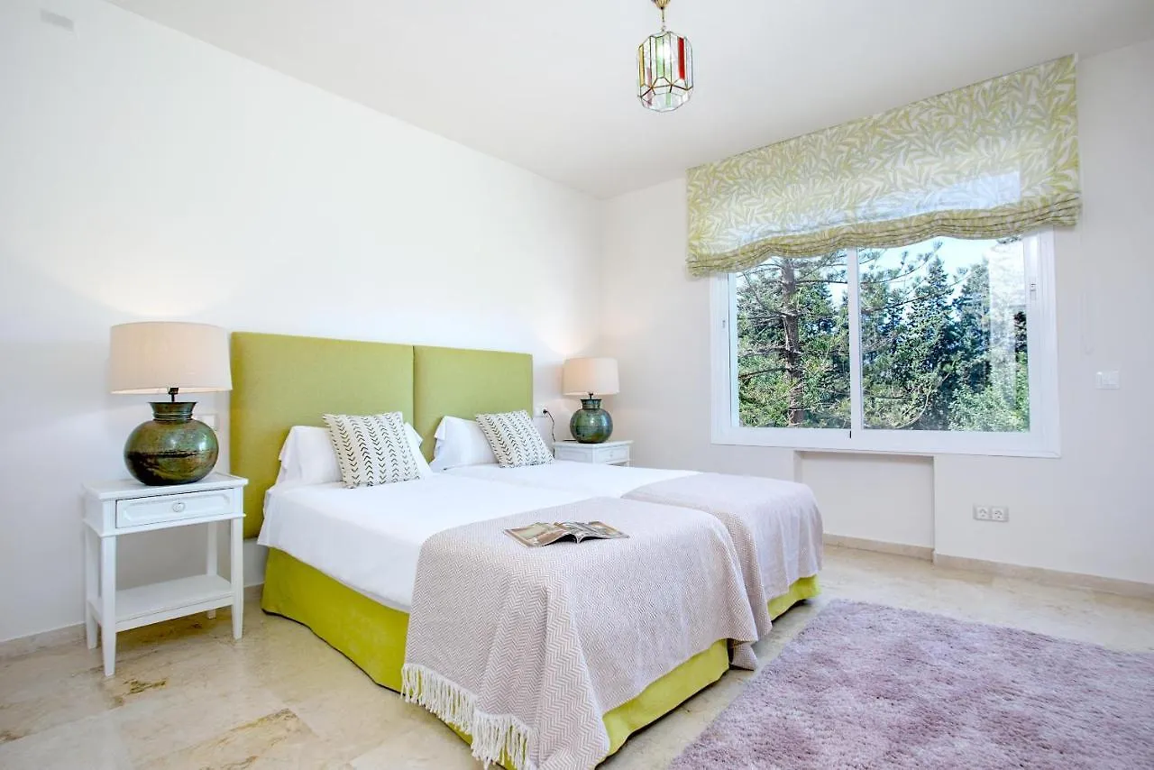 Genteel Home Flamencos Terrace Marbella Apartment